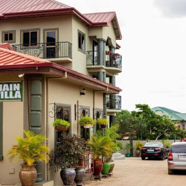 Perriman Hotel, Reserva ahora Hostal o pensión Hoteles en Gran Acra con aparcamiento, Aparcamiento