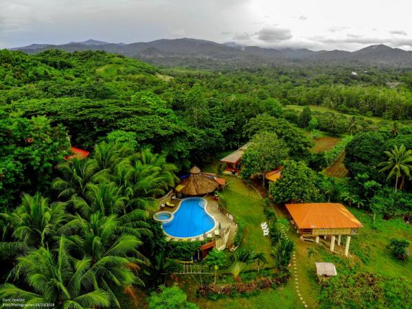Al Hamra Jungle Resort, Prenota Resort Hotel a Palawan con piscina, Piscina