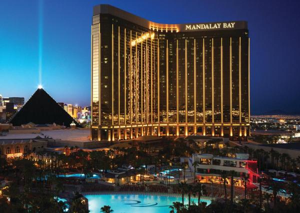 Mandalay Bay, Buchen Sie Resort Hotels mit Pool in Nevada, Schwimmbad