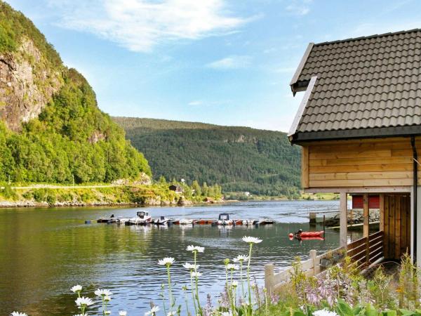 Holiday Home Leirvik, Buchen Sie Ferienhaus Leirvik Vestland