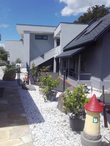 Kogelschneiderhof, Reserva ahora Habitación en casa particular Hoteles con piscina en Dobl-Zwaring, Piscina