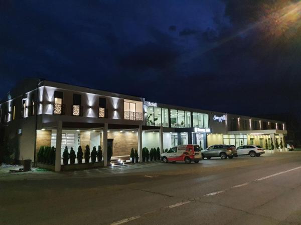 Sunny Hill, Buchen Sie Hotel Stara Pazova Vojvodina