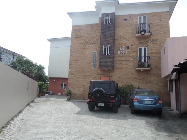 Zasarii Hotel, Reserva ahora  Hoteles en Eti-Osa con piscina, Piscina