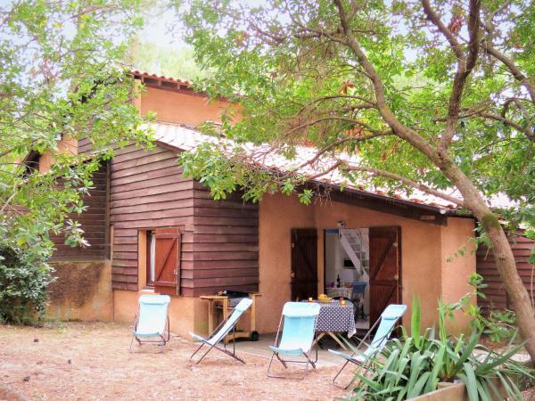 Holiday Home Les maisons de la forêt by Interhome, Reserva ahora Casa o chalet Hoteles en Aquitania con aparcamiento, Aparcamiento
