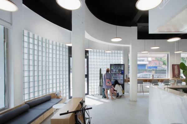 WEFLOW Hostel