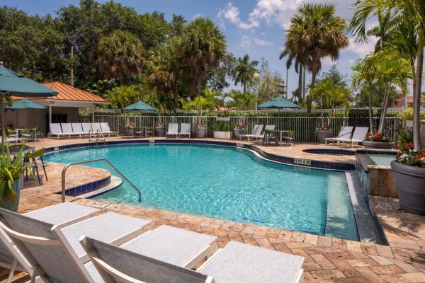 SpringHill Suites Fort Lauderdale Airport, Buchen Sie Hotel Hotels in Broward County mit Pool, Schwimmbad
