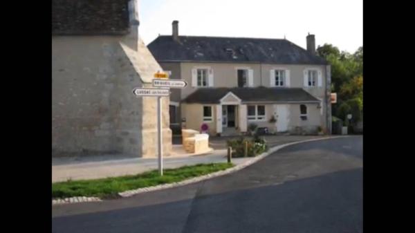 Chambres dhotes La Chaumiere, Prenota Bed & breakfast Hotel a Alvernia con parcheggio, Parcheggio