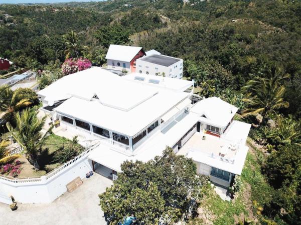 Browns Villas, Prenota Villaggio turistico Hotel economici a Grande-Terre