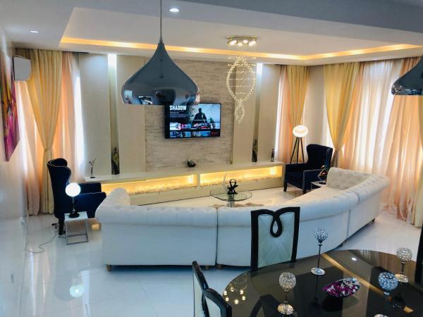 Shortlethomes, Prenota Appartamento Maiyegun 