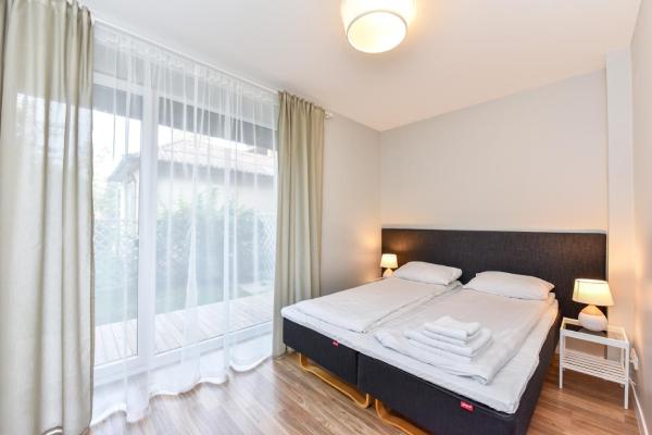 Liepų apartamentai, Buchen Sie Ferienwohnung Hotels in Klaipeda mit Parkplatz, Parkplätze