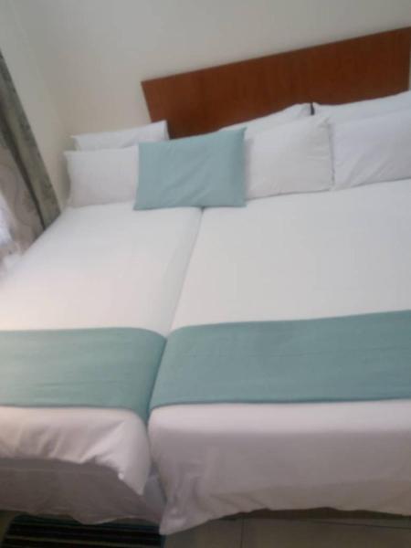 Eros Guest Inn, Buchen Sie Hotel Francistown Botsuana