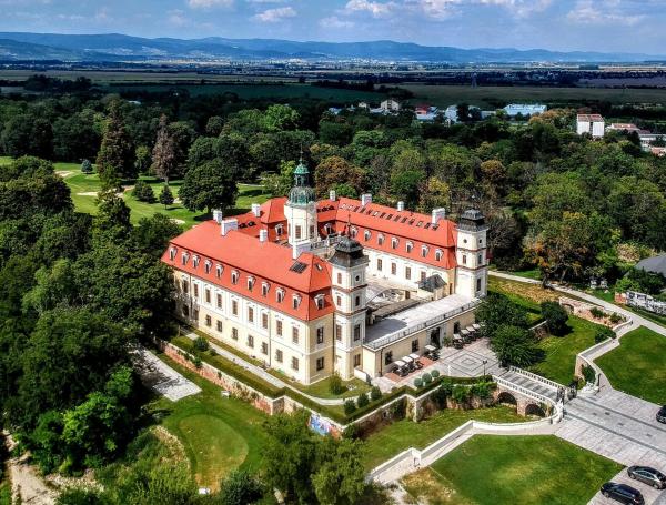 Theresia Chateau - Bernolákovo, Reserva ahora Bed & breakfast Bernolákovo Región de Bratislava