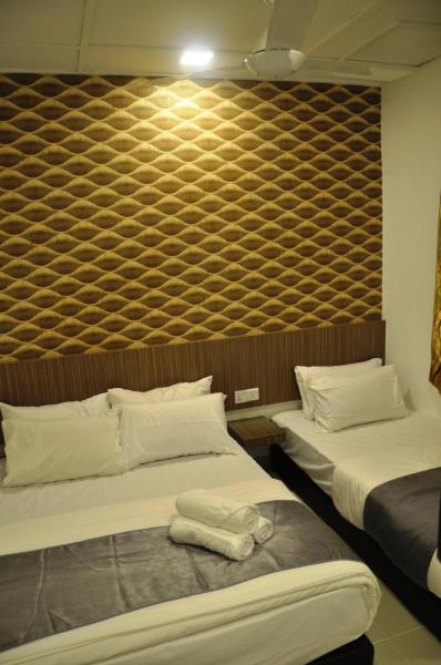 dr 96 inn, Prenota Affittacamere Hotel a Pahang con parcheggio, Parcheggio