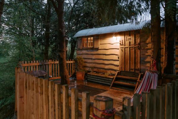 Llethrau Forest & Nature Retreats, Buchen Sie Campingplatz Campingplätze und Glamping in Gwynedd, Campingplatz