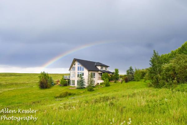 Misty Ridge Retreat B&B, Buchen Sie Bed & Breakfast Foothills Alberta