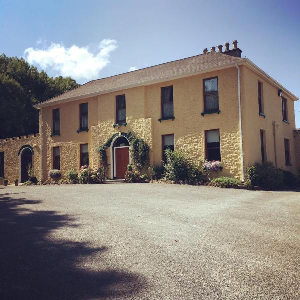 Ballyglass Country House, Prenota Casa di campagna Hotel a Munster con parcheggio, Parcheggio