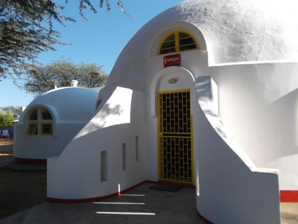 Steps Accommodation, Buchen Sie Pension Gobabis Namibia