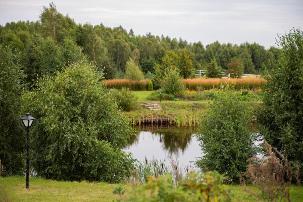 Folwark Pod Dębem, Buchen Sie Bauernhof Nowa Karczma Pommern