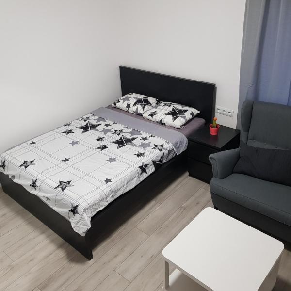 MirrorRoom PL Downtown, Réserver Séjour chez l'habitant Hôtels pas chers à Varsovie, proches Tour de la porte Nord