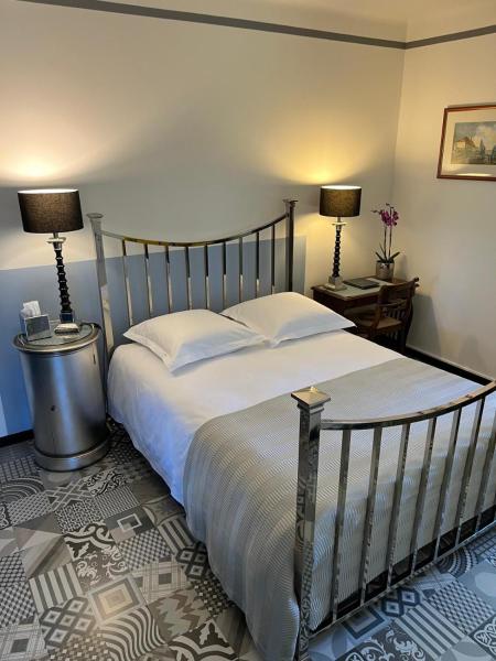 Chez Montiz, Réserver Chambre d'hôtes Montazels Languedoc-Roussillon
