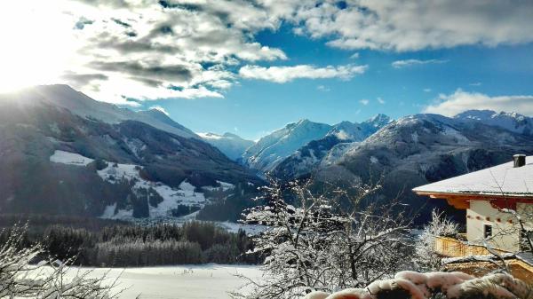 Klausenstein Gutshof Hollersbach, Reserva ahora Apartamento Hoteles en Salzburgo con aparcamiento, Aparcamiento