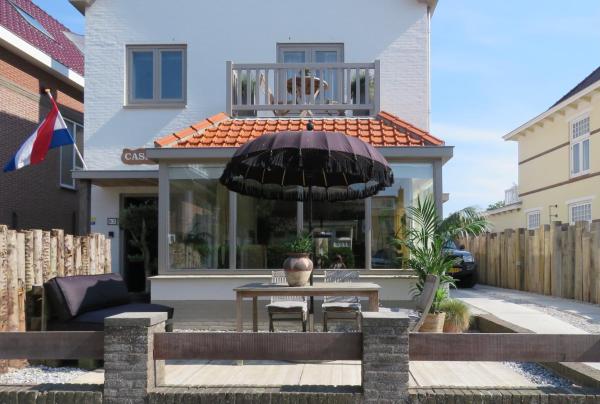 Casa duna close to the beach, city centre, dunes and parking area, Book Condo Hotel Zandvoort 