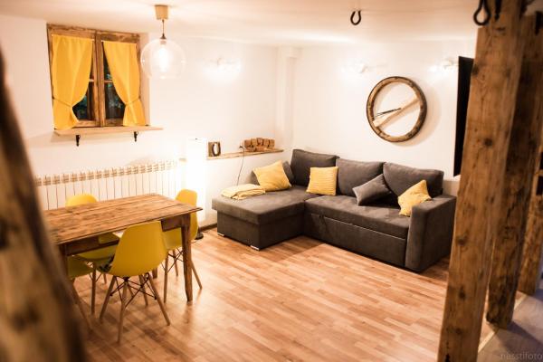 Apartamenty u Janka, Book Apartment Lesser Poland Hotels with a Parking, Parking