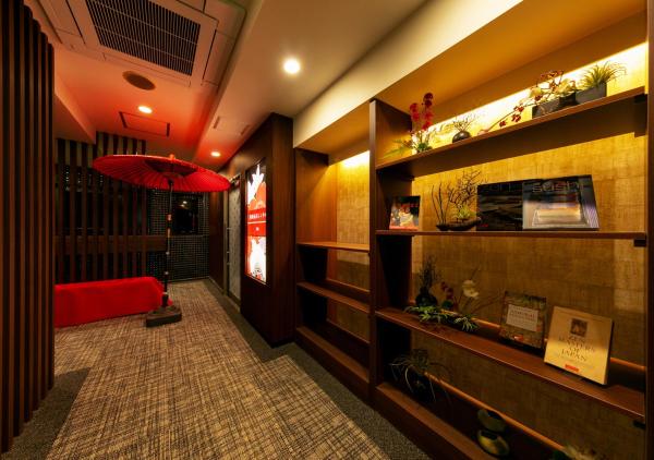 HOTEL Eldia Japanese Modern, Buchen Sie Stundenhotel Hotels in Saitama mit Parkplatz, Parkplätze