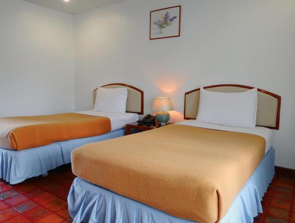 ทริปเปิ้ล รีสอร์ท, Book Apartment Ban Tha Rap Ratchaburi Province