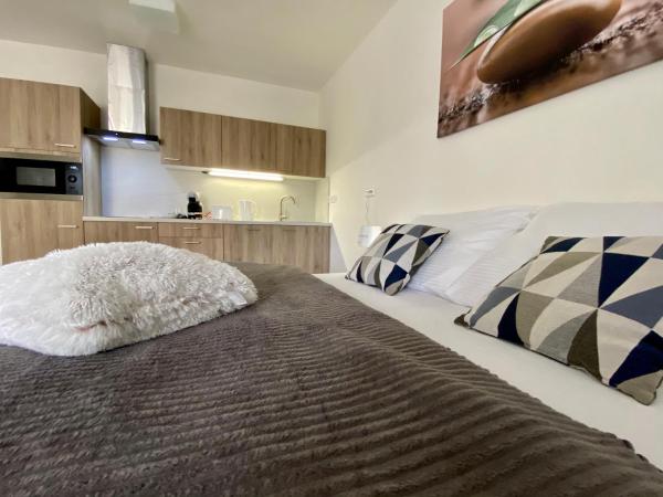 Apartmány Duo Třeboň, Reserva ahora Apartamento Hoteles en Trebonsko con aparcamiento, Aparcamiento