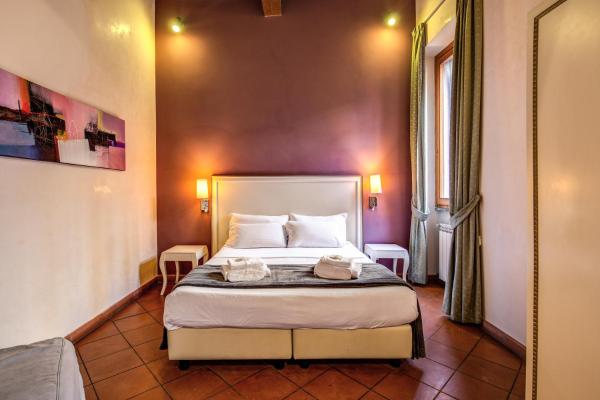 Guest House o Affittacamere Magenta Fico 2, Buchen Sie Pension Navona Rom