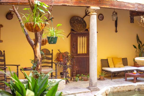 Alh Patio Apartamentos, Buchen Sie Ferienwohnung Albayzin 