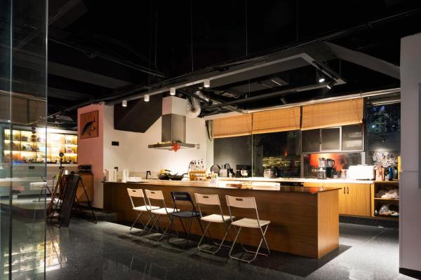 Yueyou Light Luxury Hotel (Chongqing Jiefangbei Hongyadong Branch), Buchen Sie Hotel Günstige Hotels in Yu Zhong