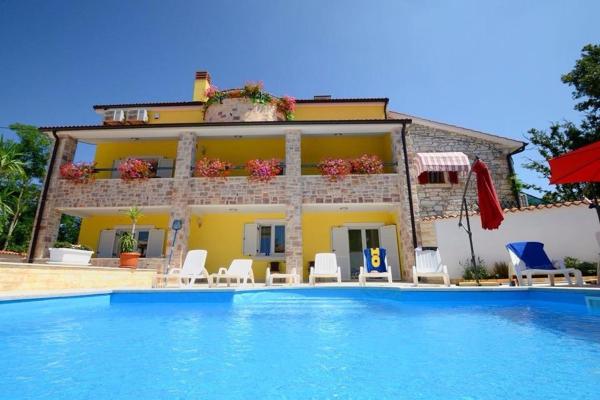 Apartments Villa Mimi, Reserva ahora Apartamento Hoteles en Istria central con piscina, Piscina