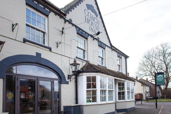 Coach House Inn, Buchen Sie Bed & Breakfast Hotels in Dorset mit Parkplatz, Parkplätze