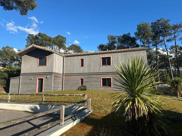 Villa Orchidee, Reserva ahora Apartamento Hoteles en Aquitania con aparcamiento, Aparcamiento