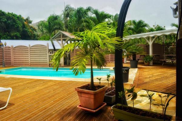 Les Bungalows Couleurs Soleil, Buchen Sie Ferienpark Hotels mit Pool in Le Vauclin, Schwimmbad