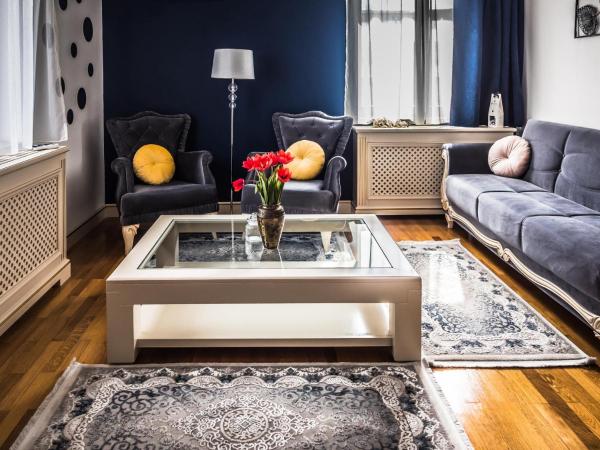 Sky Park Home, Buchen Sie Bed & Breakfast Iasi Rumänien