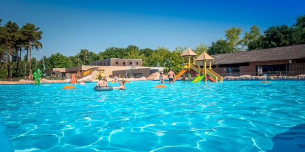 Familiepark Goolderheide, Buchen Sie Zelt-Lodge Hotels mit Pool in Limburg, Schwimmbad