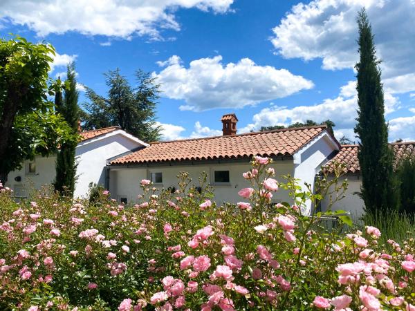 Calma bungalows, Buchen Sie Ferienhaus Hotels in Slowenisch Istrien mit Parkplatz, Parkplätze