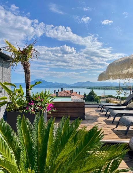 Plaza Lago di Garda, Prenota Affittacamere Hotel con piscina a Veneto, Piscina