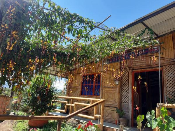 Hospedaje Rural El Rancho de Amelia y Juancho, Prenota Casa di campagna Hotel a Silvania con colazione, Colazione