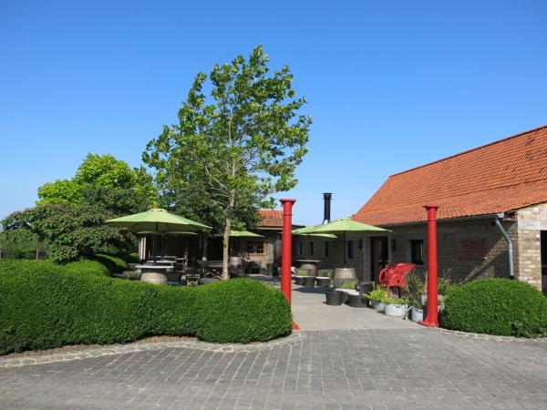 Hoeve Chartreuse, Prenota Bed & breakfast Hotel a Fiandre Occidentali con parcheggio, Parcheggio