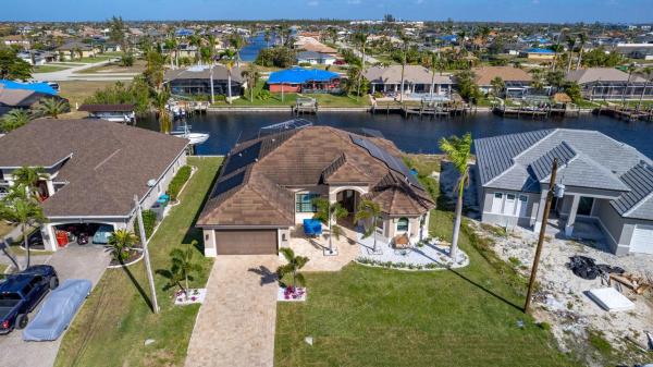 Villa Antonia, Buchen Sie Villa Villen in Florida, Villa