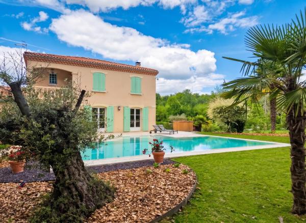 Villa de charme à Ribérac avec piscine privée, Prenota Villa Cottage a Aquitania, Cottage