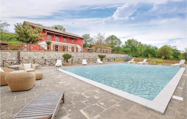 Villa Ferria, Reserva ahora Villa Hoteles con piscina en Cenadi, Piscina