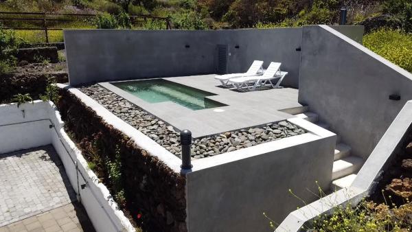Villa Montaña Colorada, Buchen Sie Villa Hotels in La Palma mit Pool, Schwimmbad