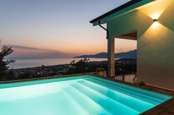 Naima Boutique Villa, Buchen Sie Villa Hotels in Cilento Coast mit Pool, Schwimmbad