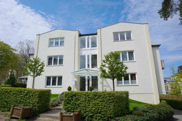 Villa Seestern - strandnah, Reserva ahora Apartamento Hoteles en Usedom con aparcamiento, Aparcamiento