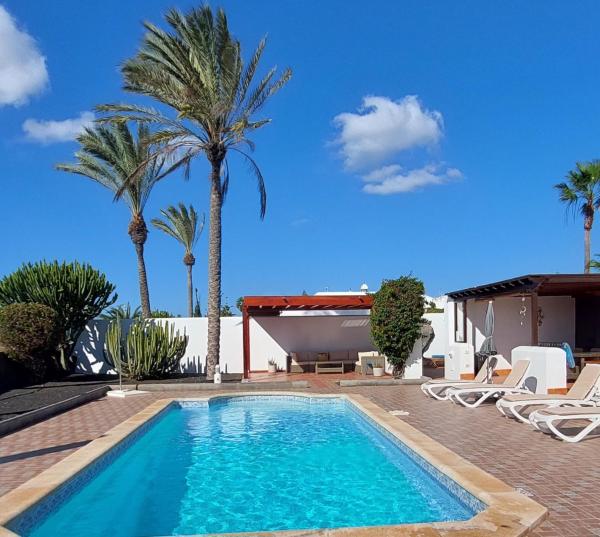 Villa RoMa Lanzarote, Prenota Villa Hotel a Isole Canarie con parcheggio, Parcheggio